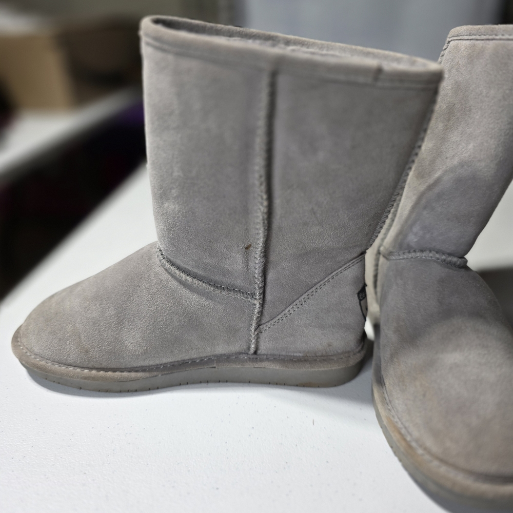 Cozy Gray Women's Winter Boots